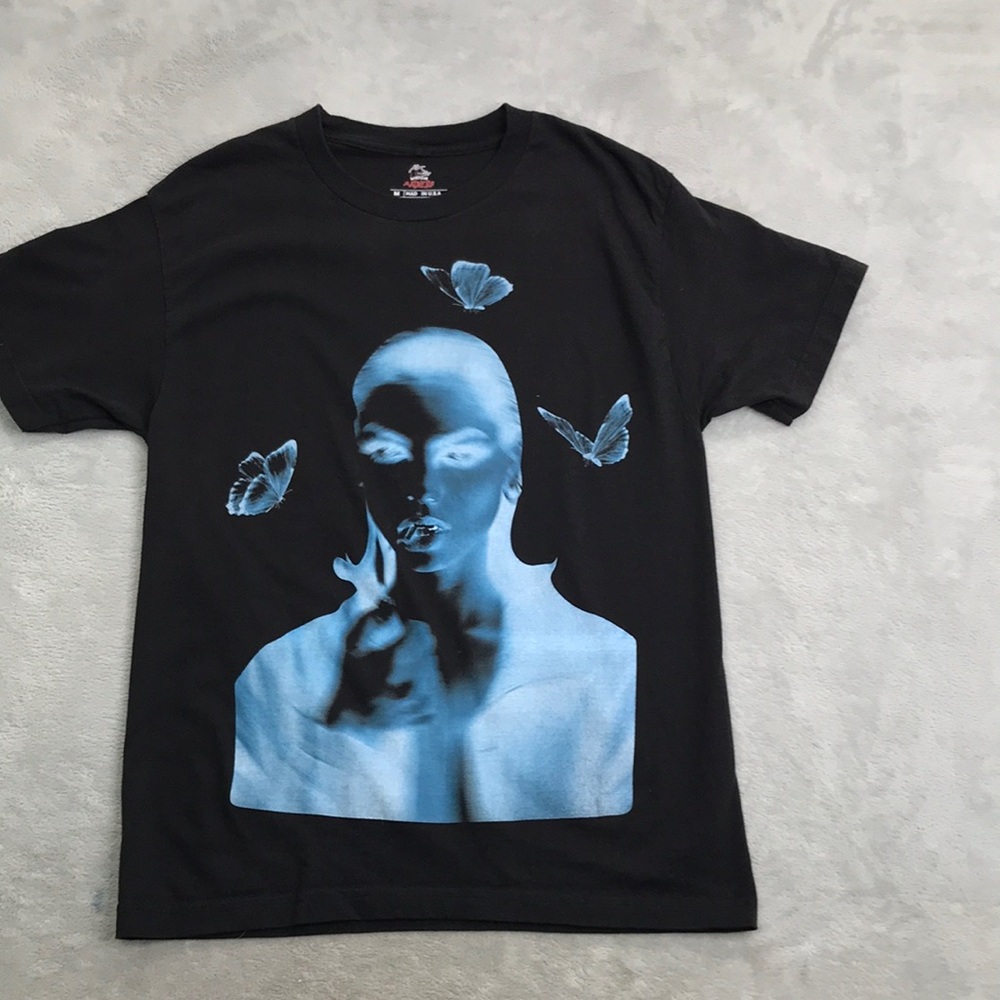 Works of Madness reverse x ray lady tee Size M